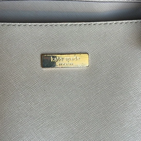 Kate spade large bag (broken strap) - Picture 2 of 5